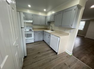 10623 Elmont Ct, Fairfax, VA 22030