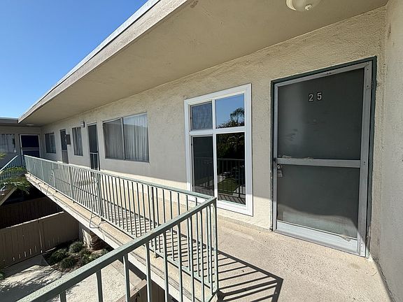 3rd image of 13902 La Pat Pl APT 25