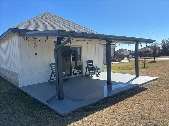 4th image of 140 Hummingbird Dr