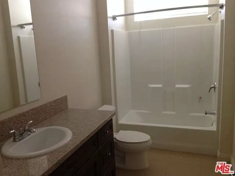 6950 Simpson Ave #1 — Photo 6