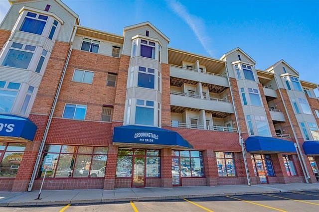 1st image of 301 Harbour Town Dr APT 208