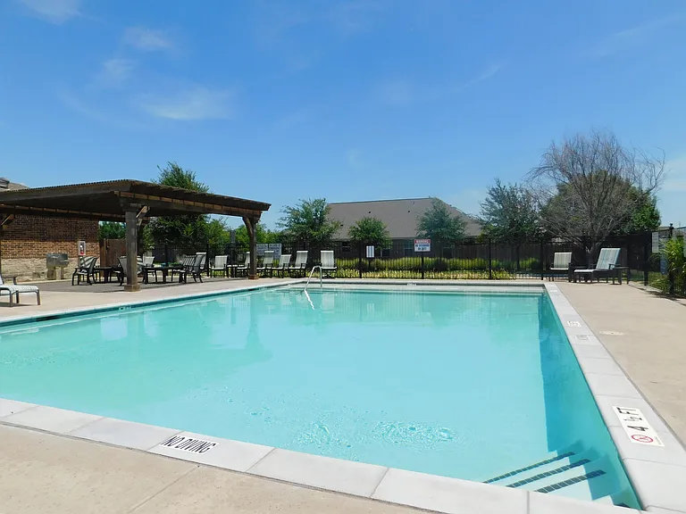 9616 Creekmere Dr — Photo 36