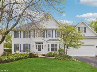 1324 Prairie Ct, West Chicago, IL 60185