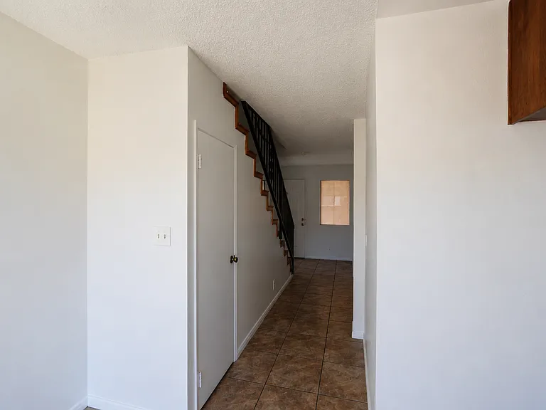 16809 Dalton Ave — Photo 7