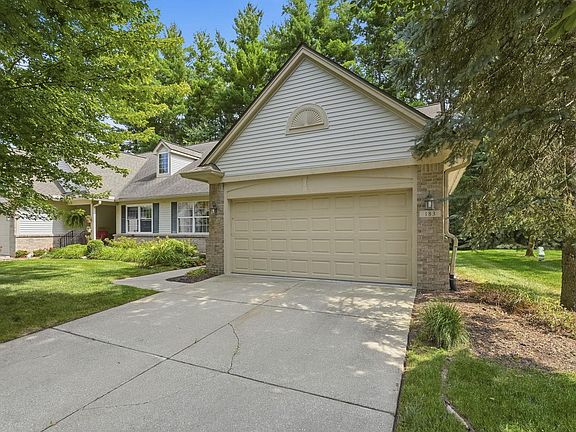 2nd image of 183 Four Seasons Dr