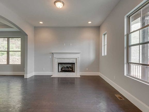 5th image of 90 Still Spring Hollow Dr Lot 9