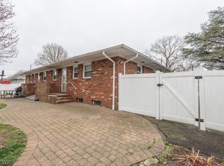 1033 Grove #A-B, North Brunswick, NJ