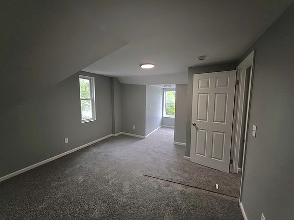 5th image of 9911 Somerset Ave