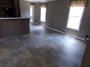 332 Sara Ln, Huntsville, TX 77340