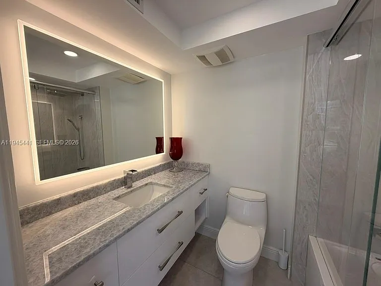 531 N Ocean Blvd #404 — Photo 8