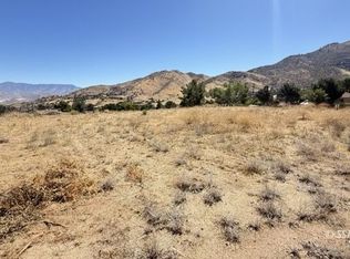 2901 Raccoon Dr, Lake Isabella, CA 93240
