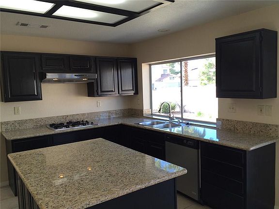 2nd image of 6560 Willow Breeze Ln