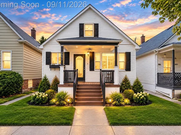 2997 Hanley St, Hamtramck, MI 48212