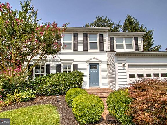 2nd image of 10728 Sugar Meadow Dr