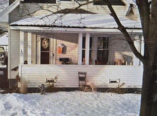 29 Knight St, Glens Falls, NY 12801