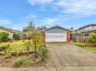 2200 Whittier Dr, Davis, CA 95618