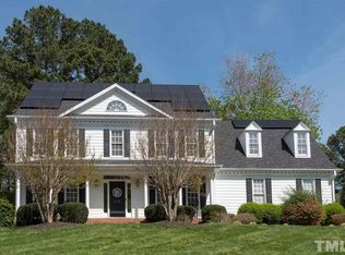 203 Southglen Dr, Cary, NC 27518