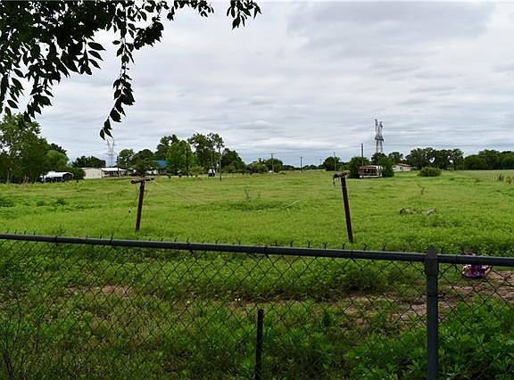 4th image of 1688 County Road 1560