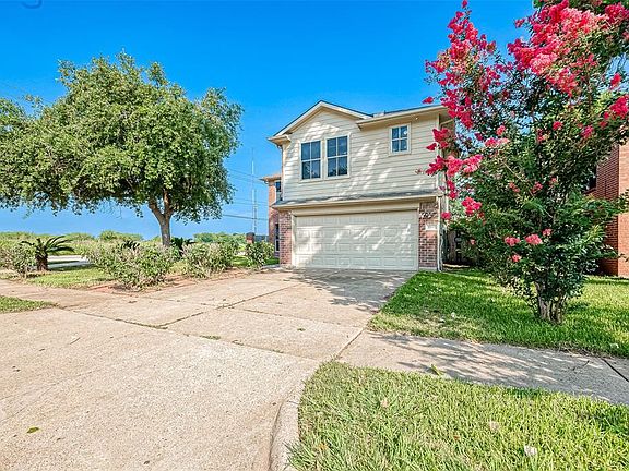 2nd image of 2040 Sandy Knoll Drive