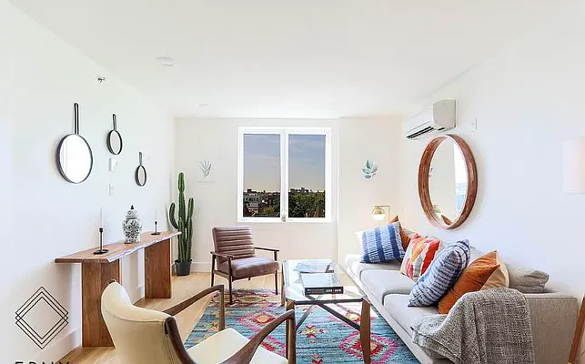 Rented by Voro NYC | media 4