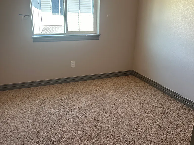 566 Sunflower Rd — Photo 16
