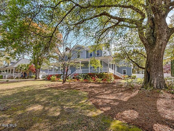 2nd image of 120 Wetland Drive