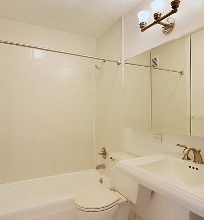 2nd image of 301 E 87th St APT 12C