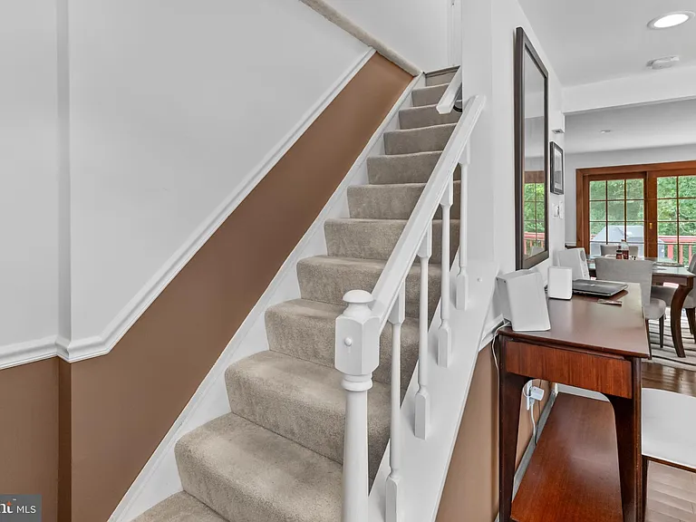 8113 Loving Forest Ct — Photo 13