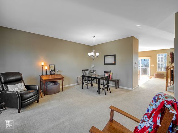 3rd image of 220 Comstock Dr #193