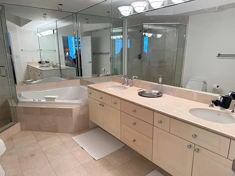 3100 N Ocean Dr #1005 — Photo 13