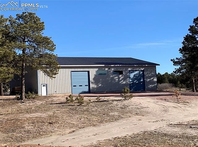 1st image of 4270 Arrowhead Dr