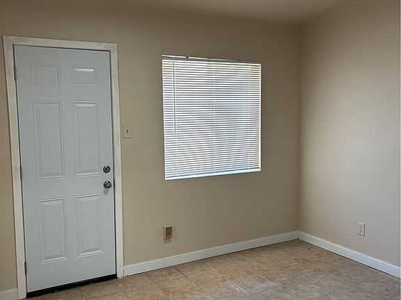 5th image of 4029 Johnson St APT 4