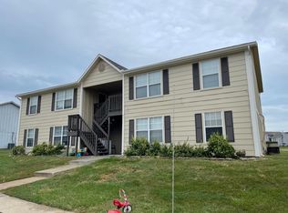 803 E Saddlewood St, Gardner, KS 66030
