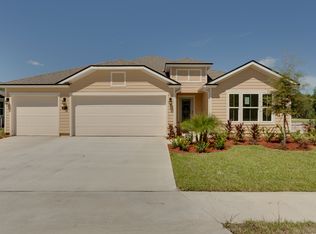 272 Queen Victoria Ave, Saint Johns, FL 32259