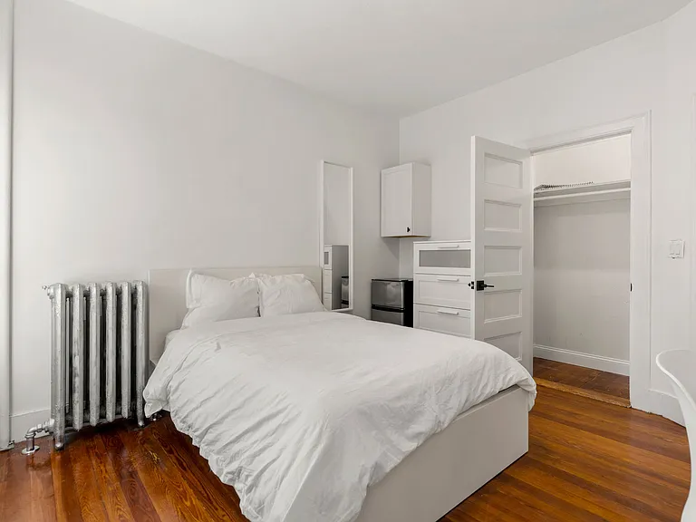 80 Patten St #4 — Photo 2