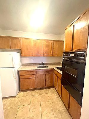 4th image of 125 Beach 124 St #7K