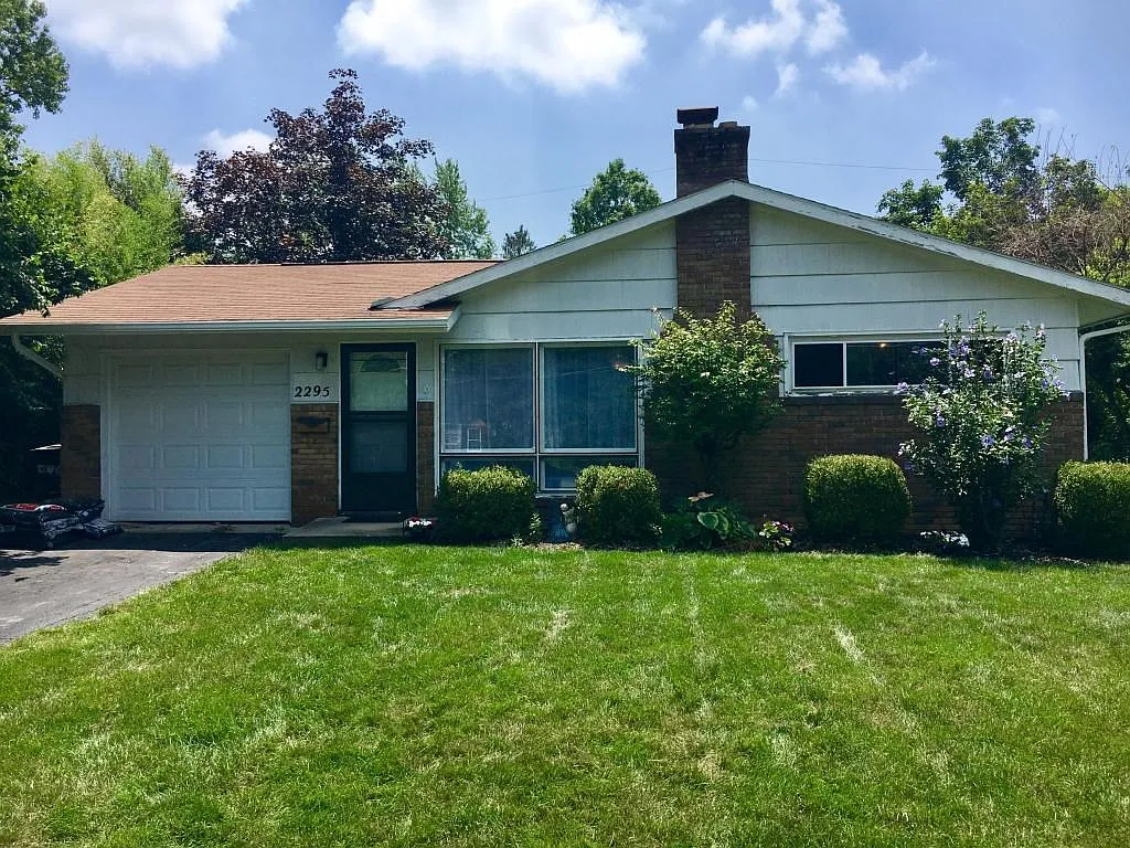 2295 Fishinger Rd photo 1