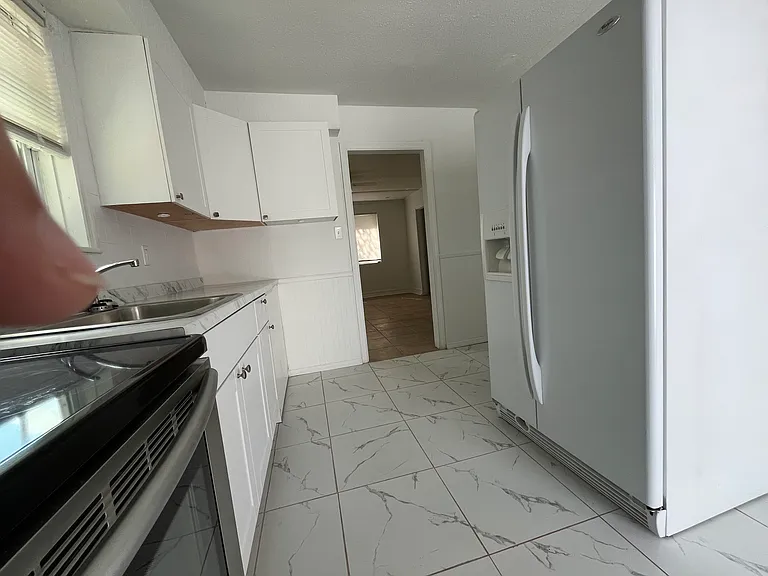 Crescent Lake Dr — Photo 18