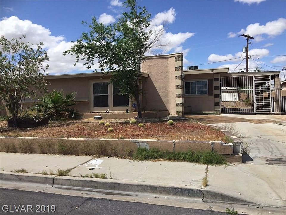 1st image of 233 Wisteria Ave