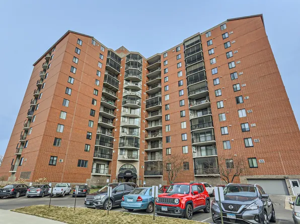 6500 Woodlake Dr APT 1003, Richfield, MN 55423