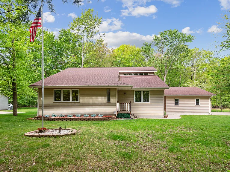 2785 N Tupelo Dr — Photo 37