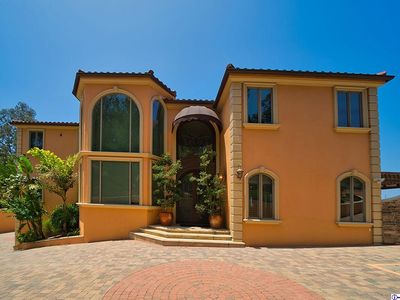 10525 Mary Bell Ave, Sunland, CA, 91040