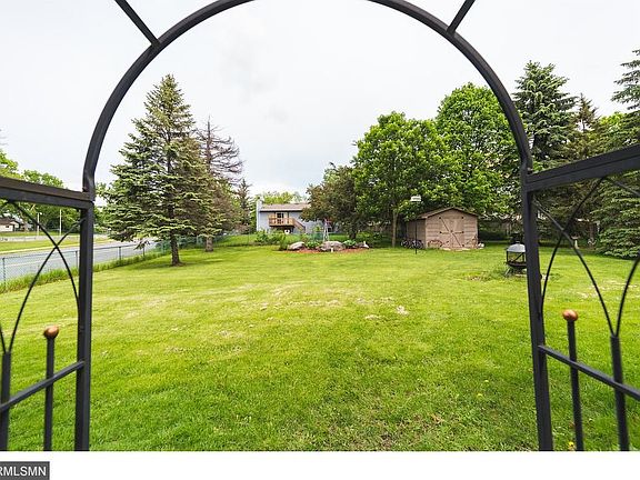 3rd image of 2459 Ryan Ave E