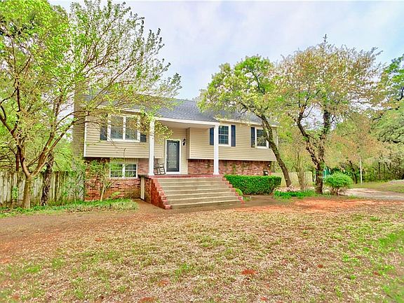 2nd image of 15237 Gateway Gardens Dr