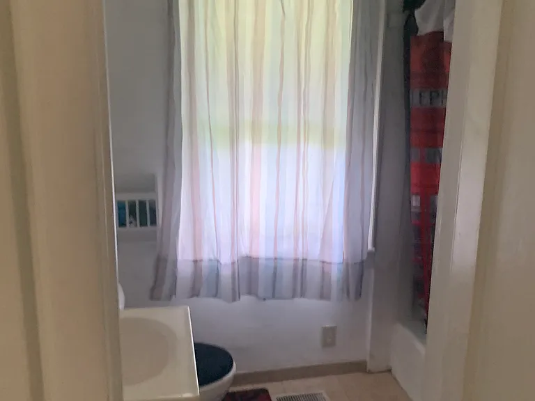32 Aylwin Cres — Photo 13