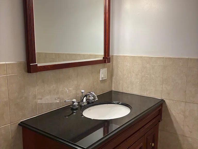 240 Concord Ave #2 — Photo 9