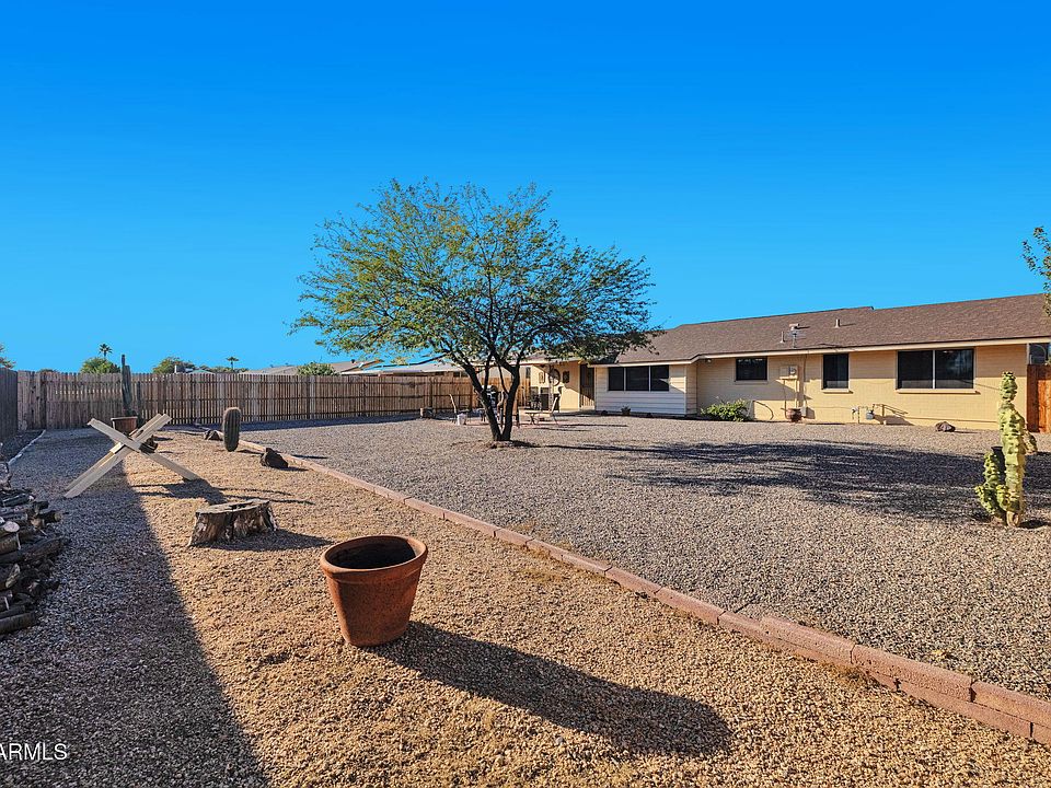 1st image of 10131 W CHERYL Drive