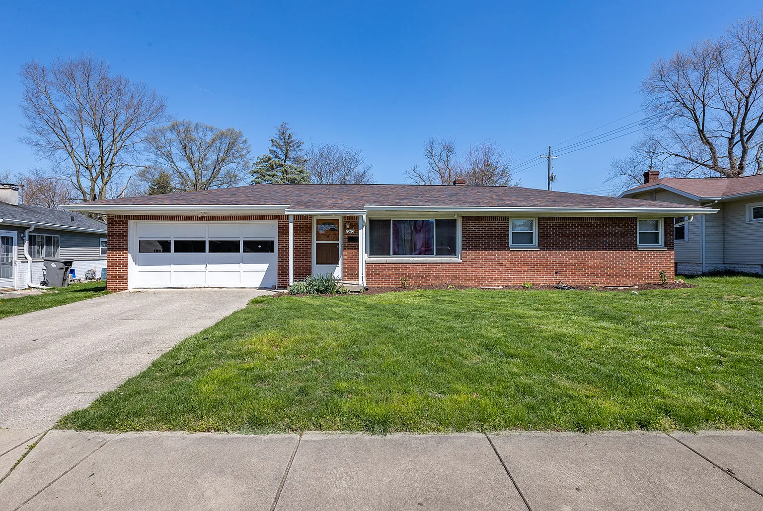 1310 E Mills Ave photo 1