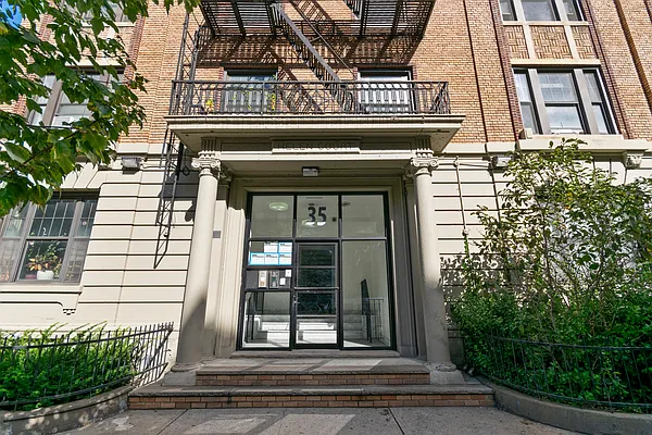 Sold by Douglas Elliman | media 6