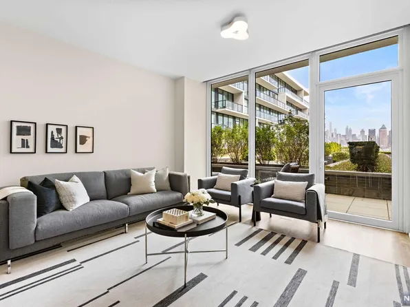 1200 Avenue At Port Imperial APT 313, Weehawken, NJ 07086